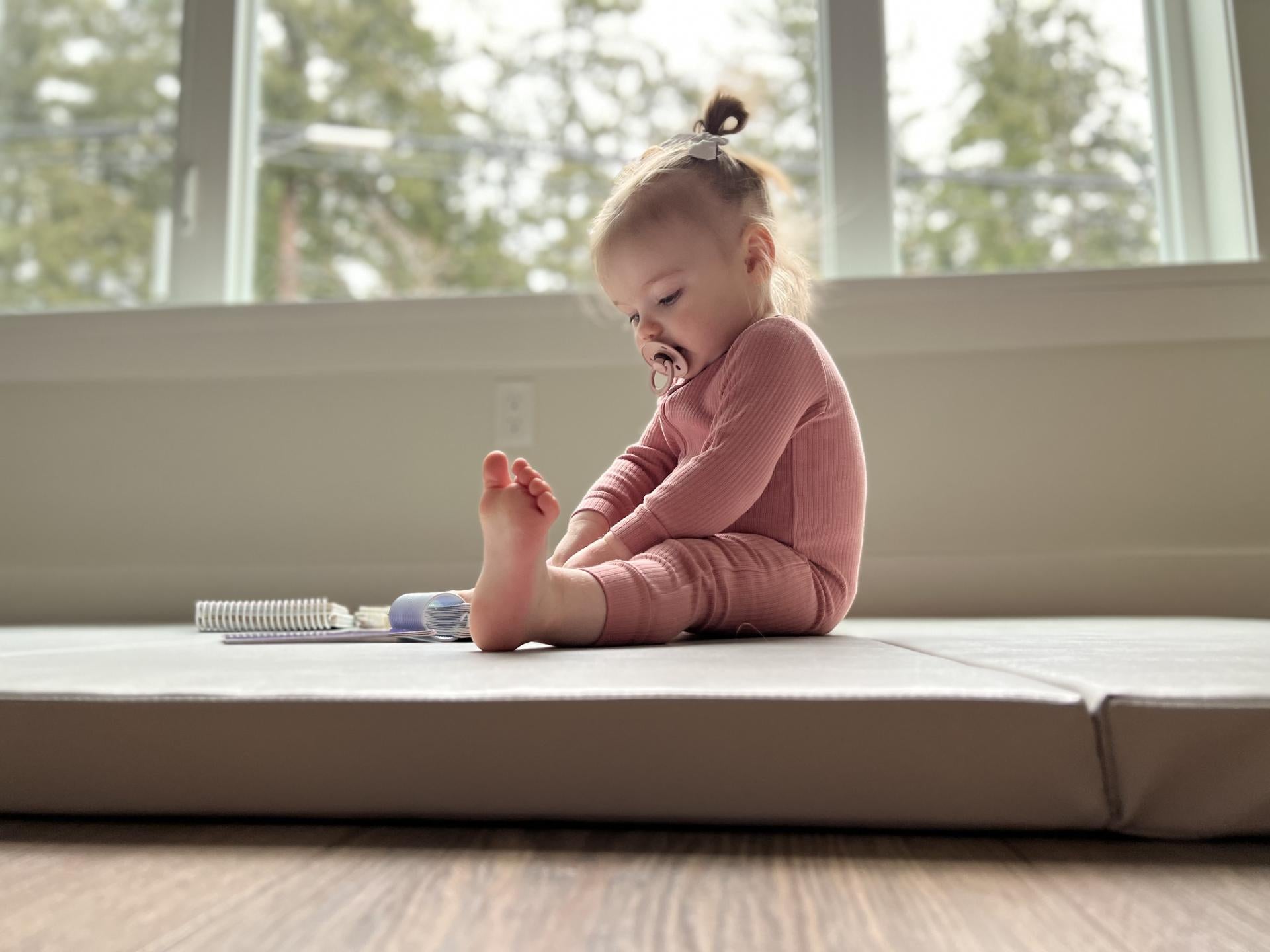 Baby Led Weaning 101: The Whats, Whens and Hows