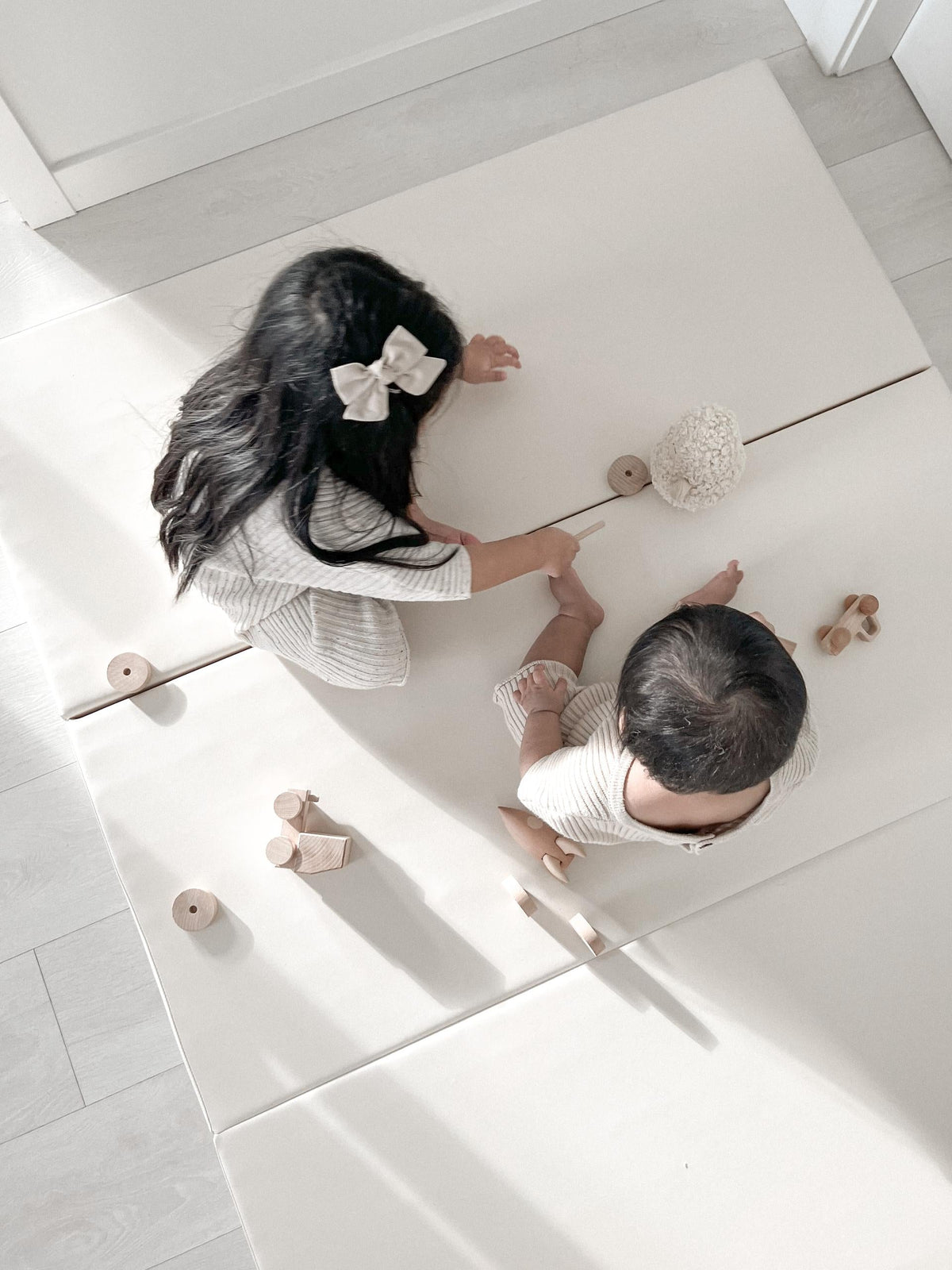 The Baby Sitting Milestone Guide: When Do Babies Start Sitting Up and How to Support Their Development