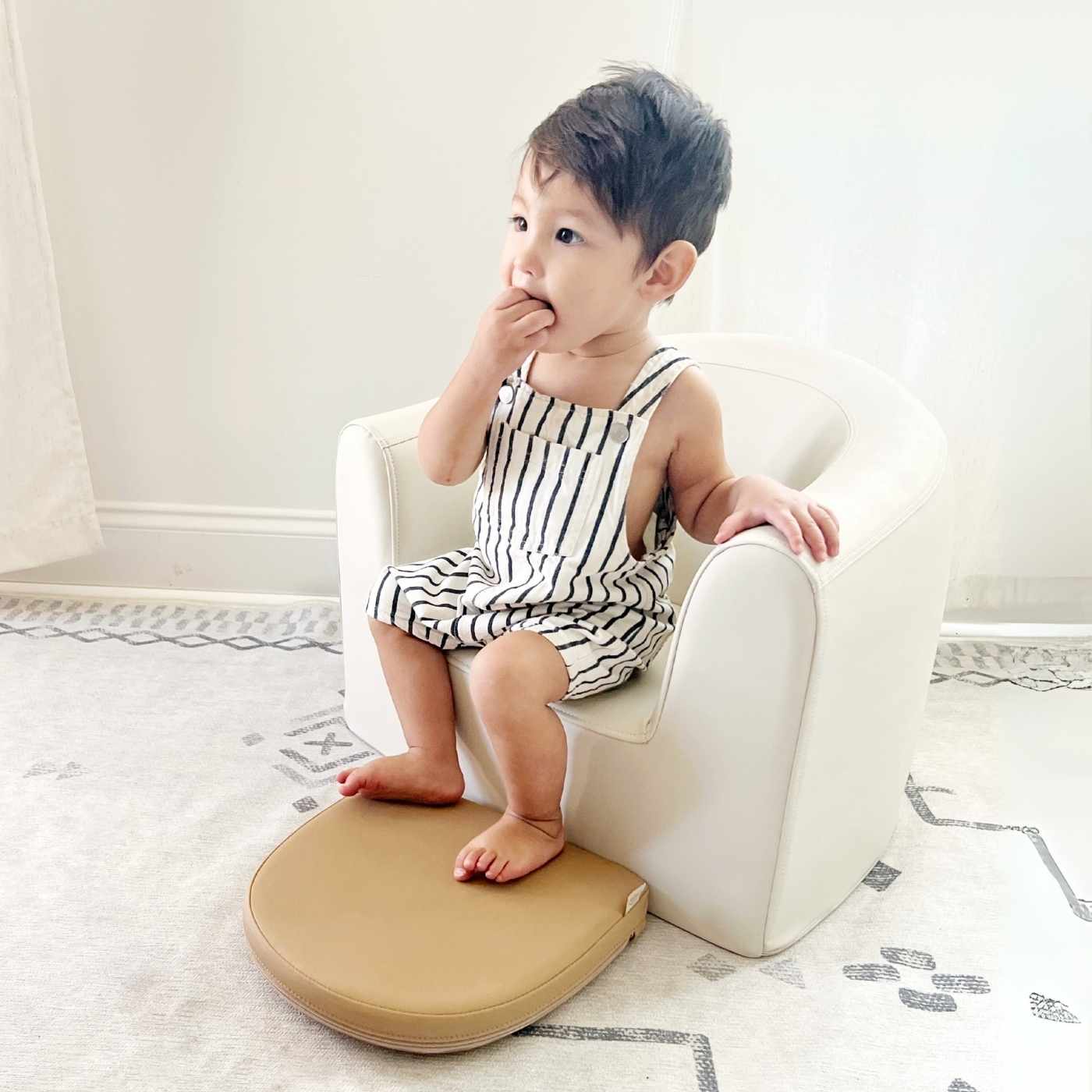 Little Lounger Chair